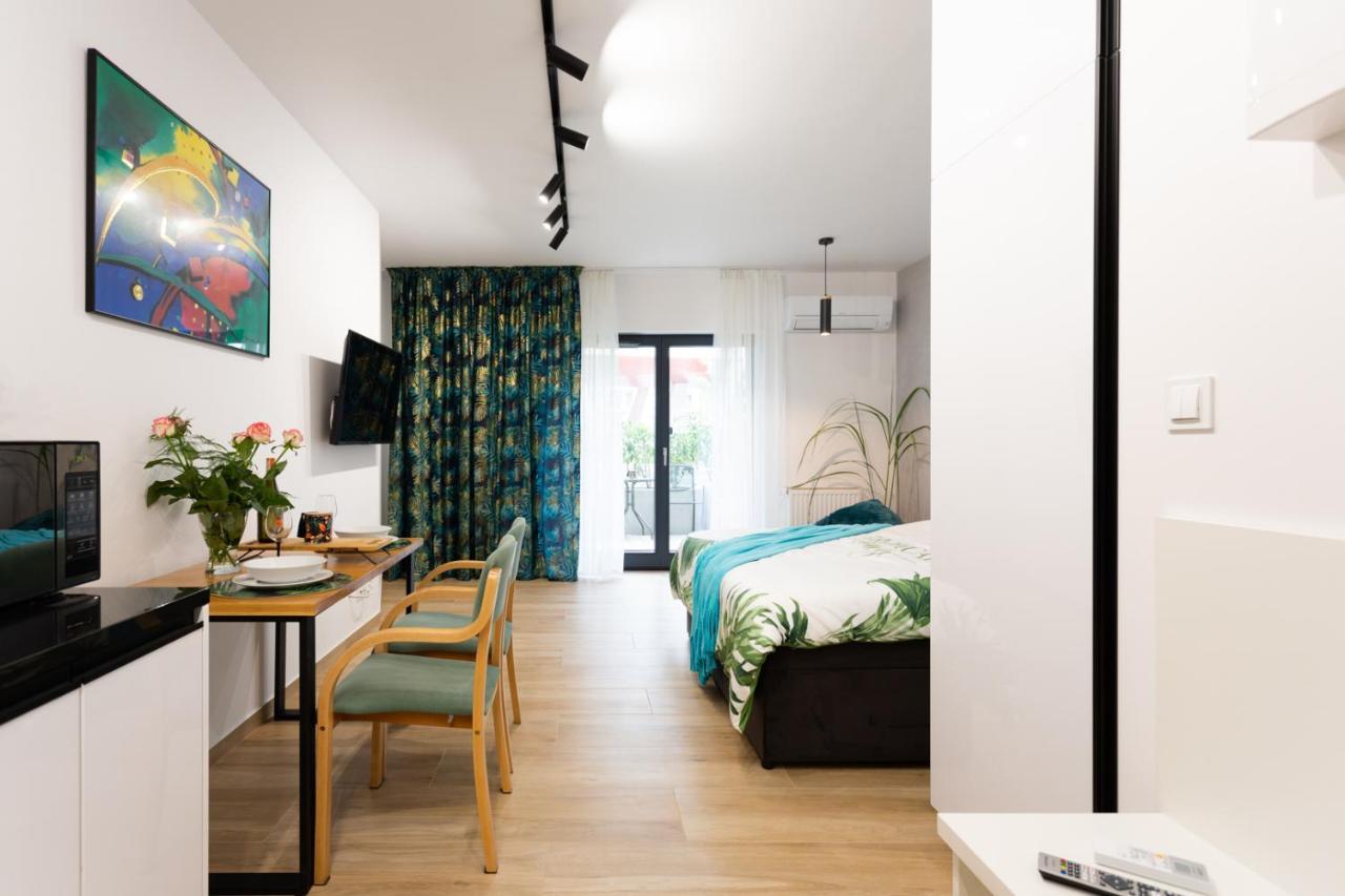 Luxurycity Apartment With Terrace Wrocław Eksteriør billede