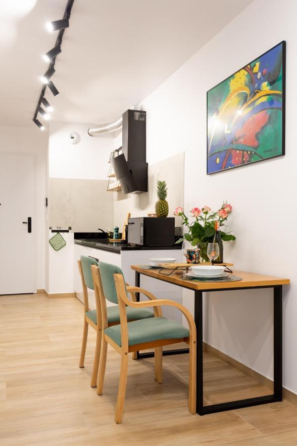 Luxurycity Apartment With Terrace Wrocław Eksteriør billede